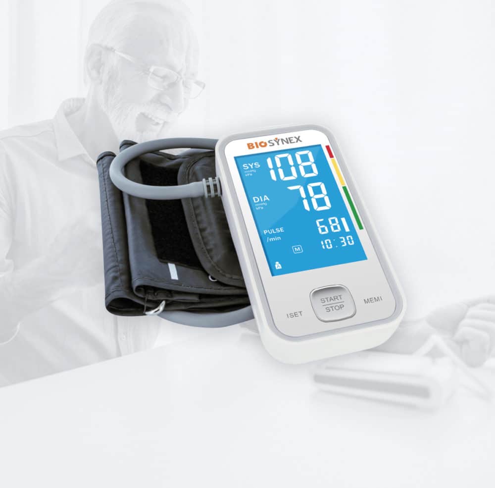 Compact blood pressure monitor Biosynex